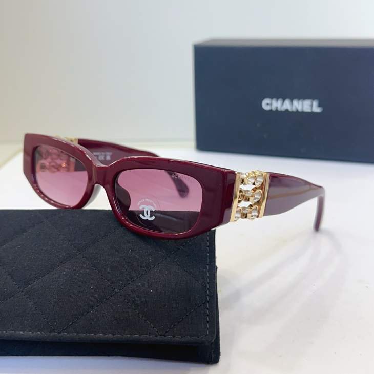 Picture of Chanel Sunglasses _SKUfw76771365fw